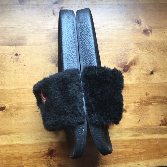 NWOT Bebe Girls size XL/4-5 black emoji slipper - Picture 5 of 8